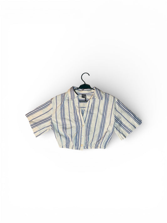 Chemise, Crop top à manches courtes